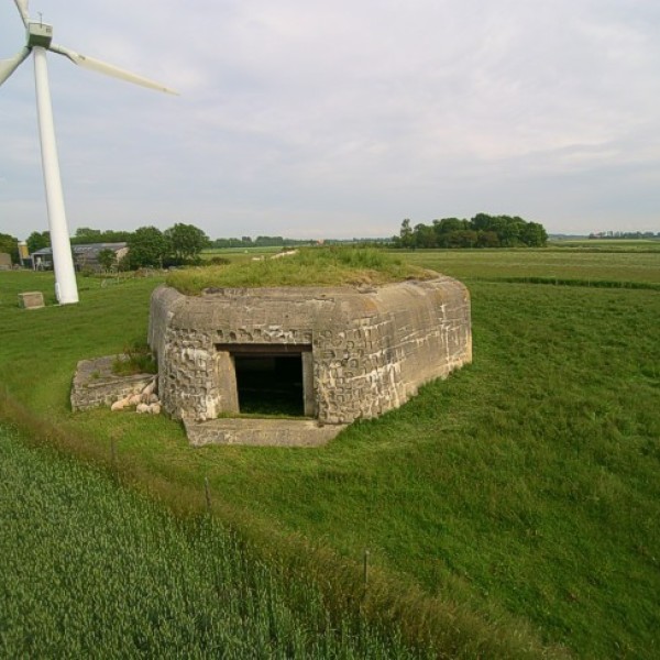 Een scherpe foto met veel details zoals de Walcherse hulzenput.