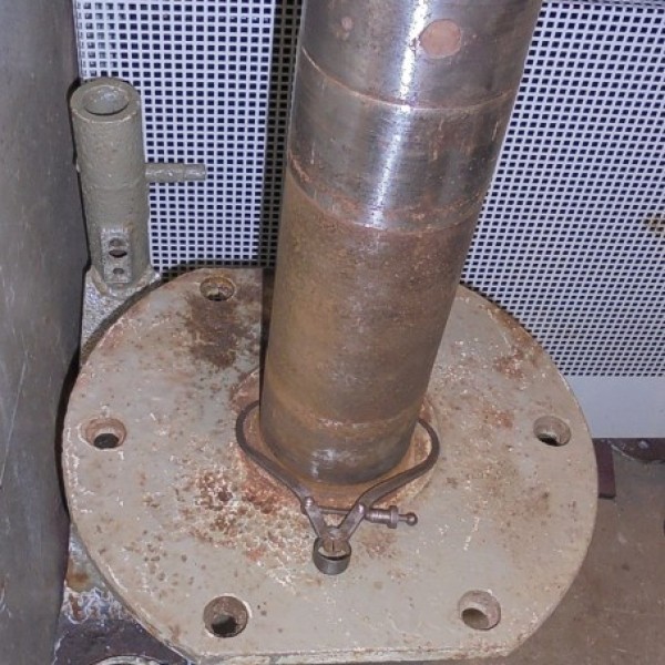 Dit is het onderste deel van het statief.